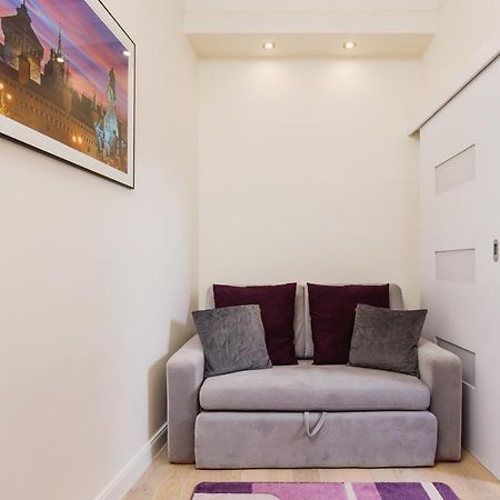 Modern Apartment Lubicz Krakow By Noclegi Renters Buitenkant foto