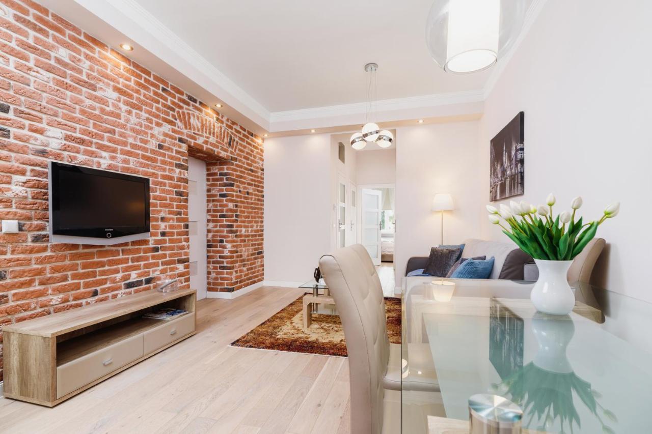 Modern Apartment Lubicz Krakow By Noclegi Renters Buitenkant foto