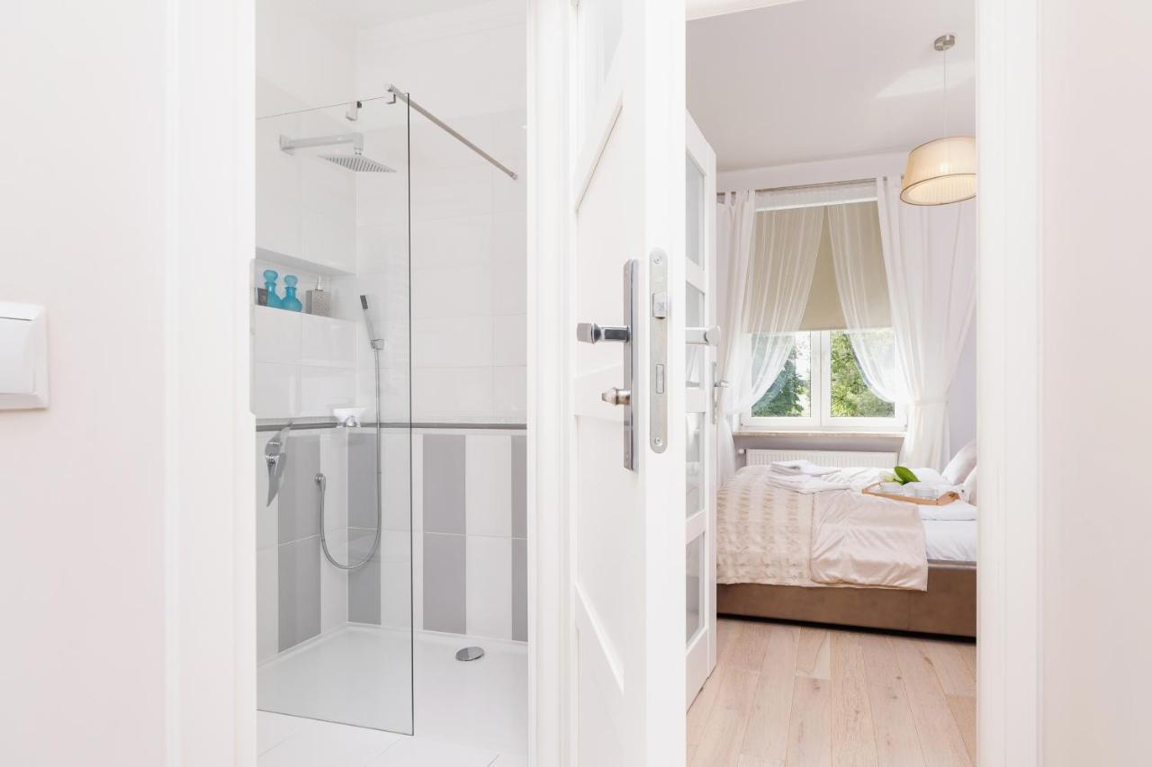 Modern Apartment Lubicz Krakow By Noclegi Renters Buitenkant foto